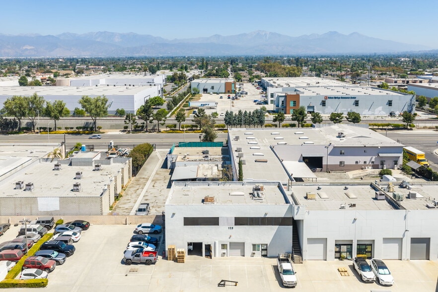 More Photos Of 127-129 S 8th Ave, La Puente Warehouse For Sale