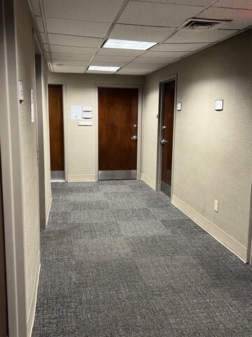 More Photos Of 175-55-175-61 Hillside Ave, Jamaica Office For Lease