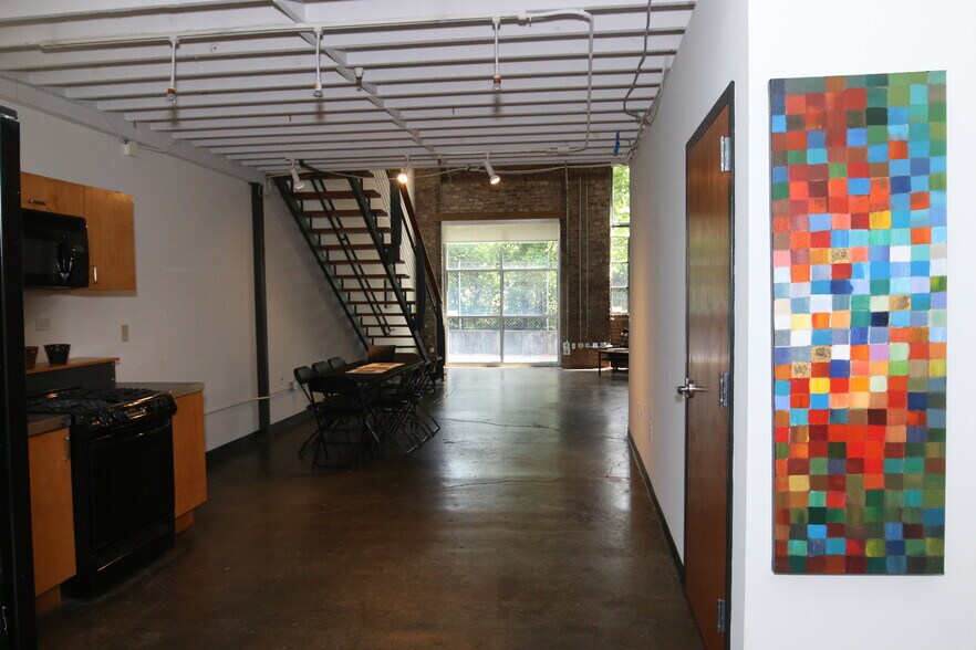 More Photos Of 949 W Marietta St NW, Atlanta Office For Lease