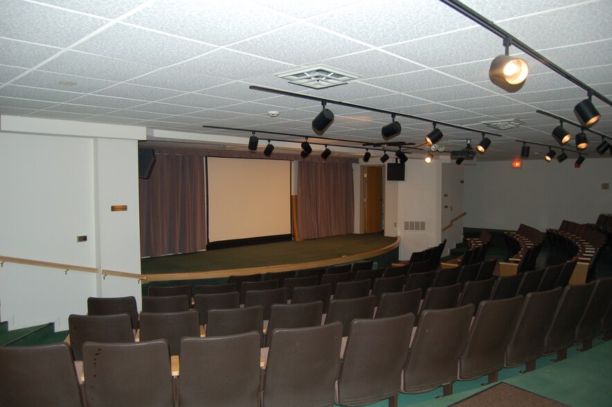 More Photos Of 1201 Carson Way, Greenwood Apartments For Lease