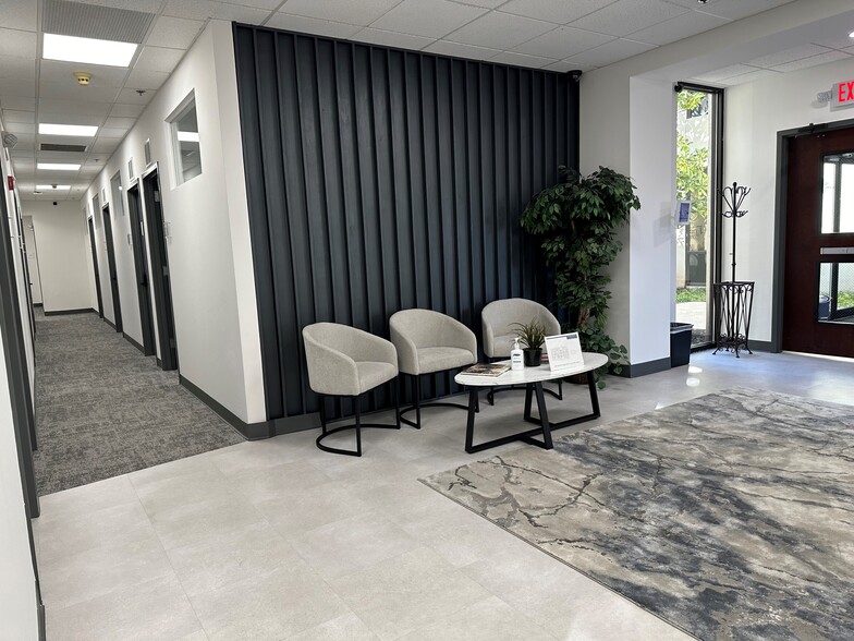 More Photos Of 12 Penns Trl, Newtown Medical For Lease