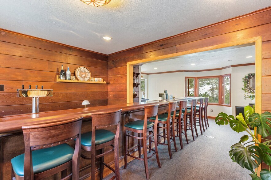 More Photos Of 8455 W US Highway 24, Cascade Freestanding For Sale