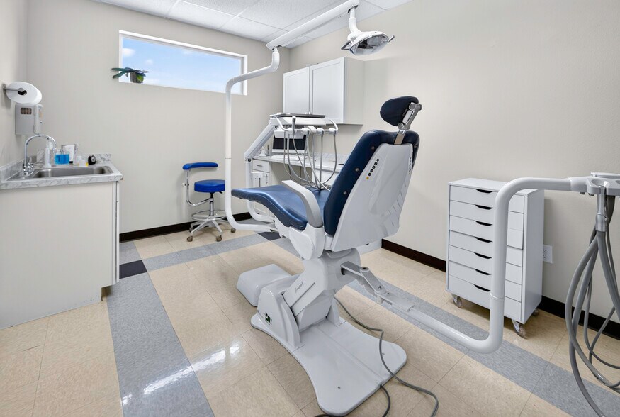 More Photos Of 313 W Drake Rd, Fort Collins Medical For Lease