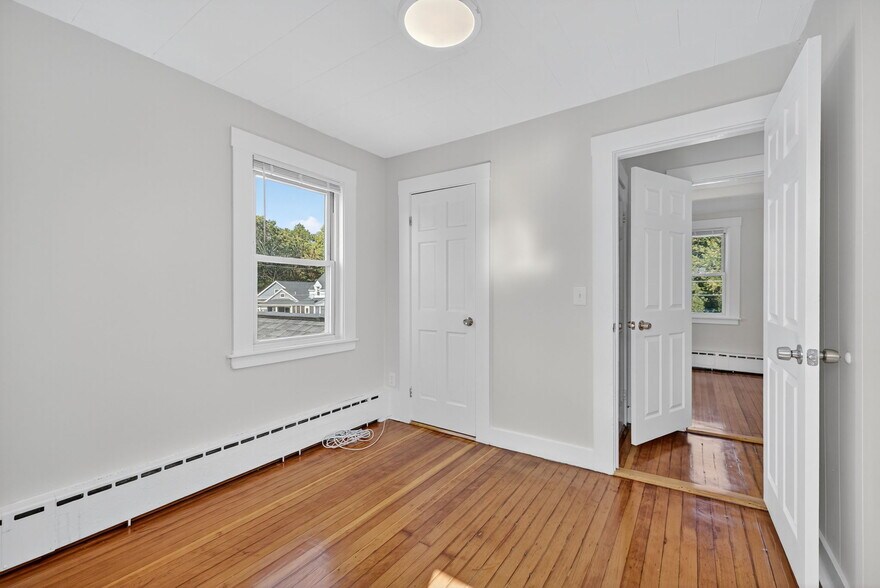 More Photos Of 18 Perry Ave, Nashua Apartments For Sale