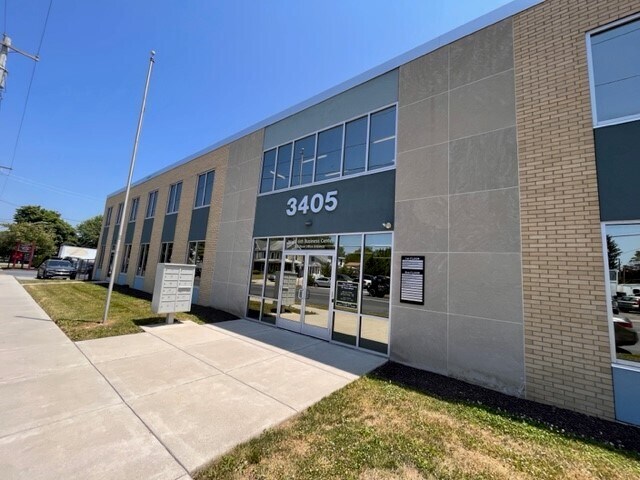 More Photos Of 3405 N 6th St, Harrisburg Coworking Space