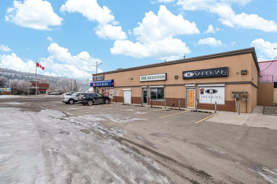 More Photos Of 4708 16 Av NW, Calgary General Retail For Lease