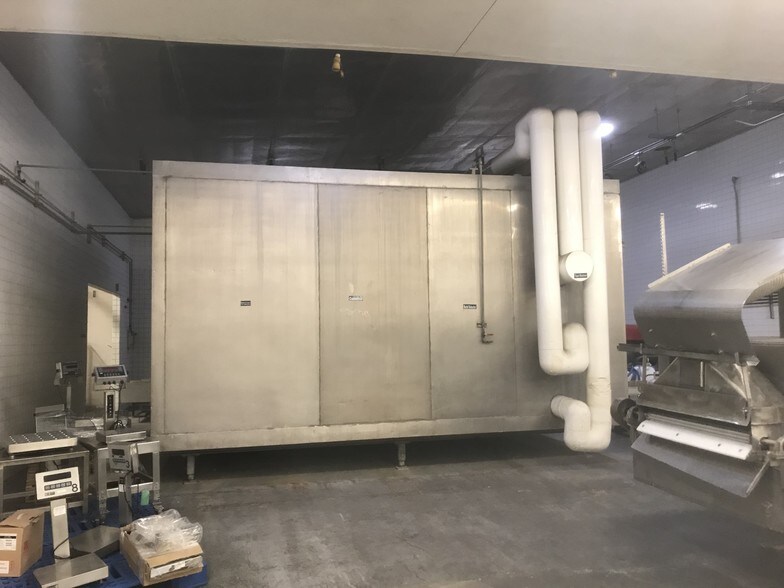 More Photos Of 1641 N 8th St, Colton Food Processing For Sale