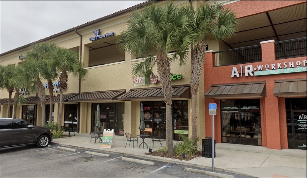 More Photos Of 1034-1050 Bloomingdale Ave, Valrico Storefront Retail Office For Sale
