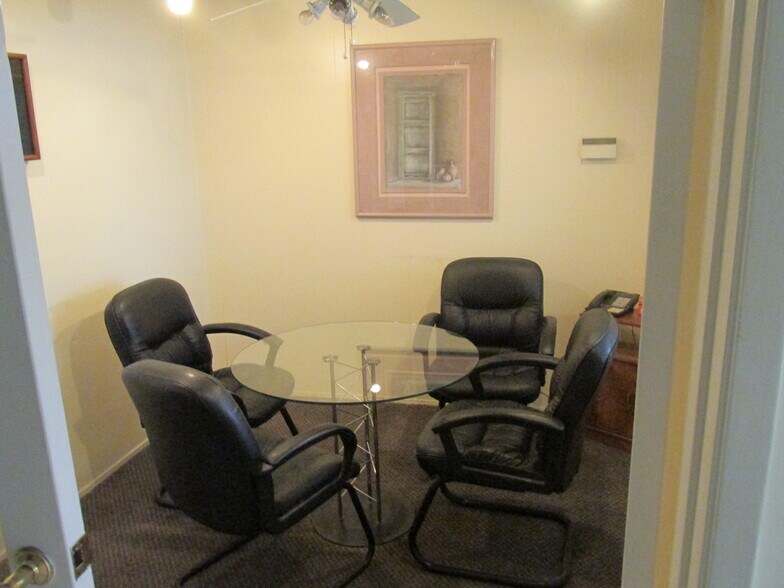 More Photos Of 701-707 N La Brea Ave, Inglewood Medical For Sale