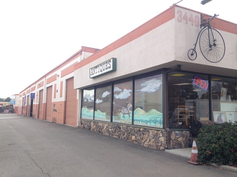 More Photos Of 3440 Stanley Blvd, Pleasanton Warehouse For Lease
