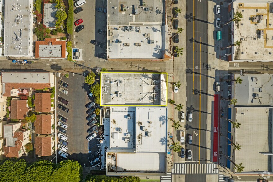 More Photos Of 1415 Wilshire Blvd, Santa Monica Freestanding For Lease