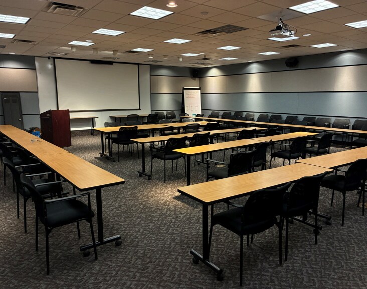 More Photos Of 2425 Dillard St, Grand Prairie Flex For Sale