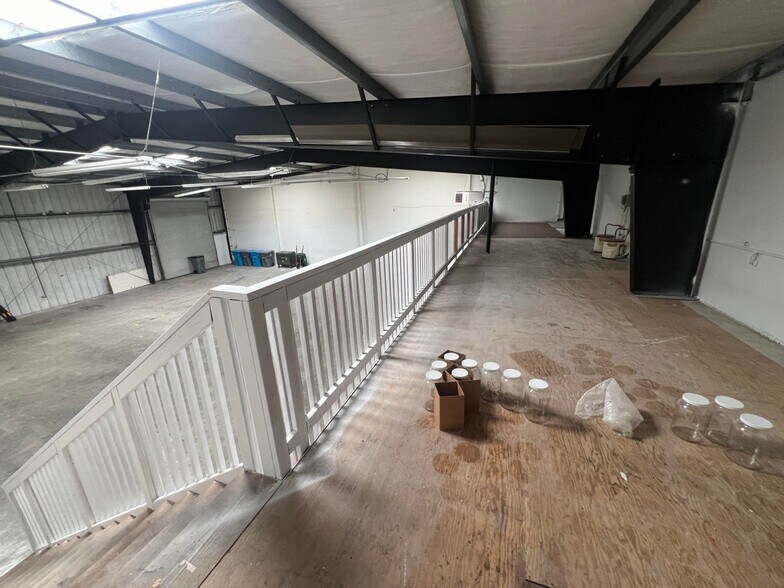 More Photos Of 69-79 3rd St, Eureka Warehouse For Lease