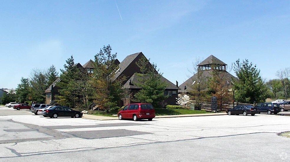 More Photos Of 150 N Miller Rd, Akron Loft Creative Space For Lease