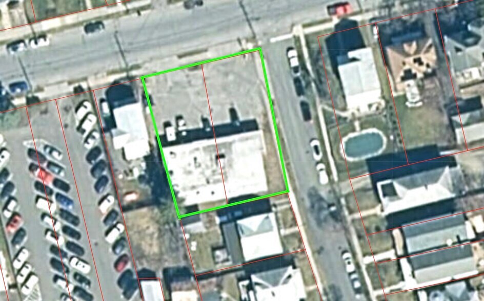 More Photos Of 67-69 Green St, Hudson Convenience Store For Sale