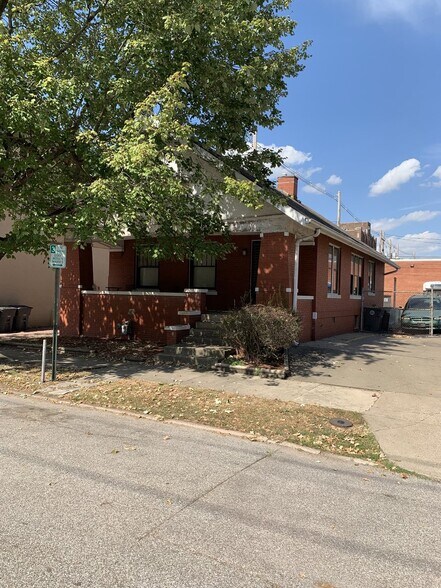 More Photos Of 121 Walnut St, Evansville Religious Facility For Sale