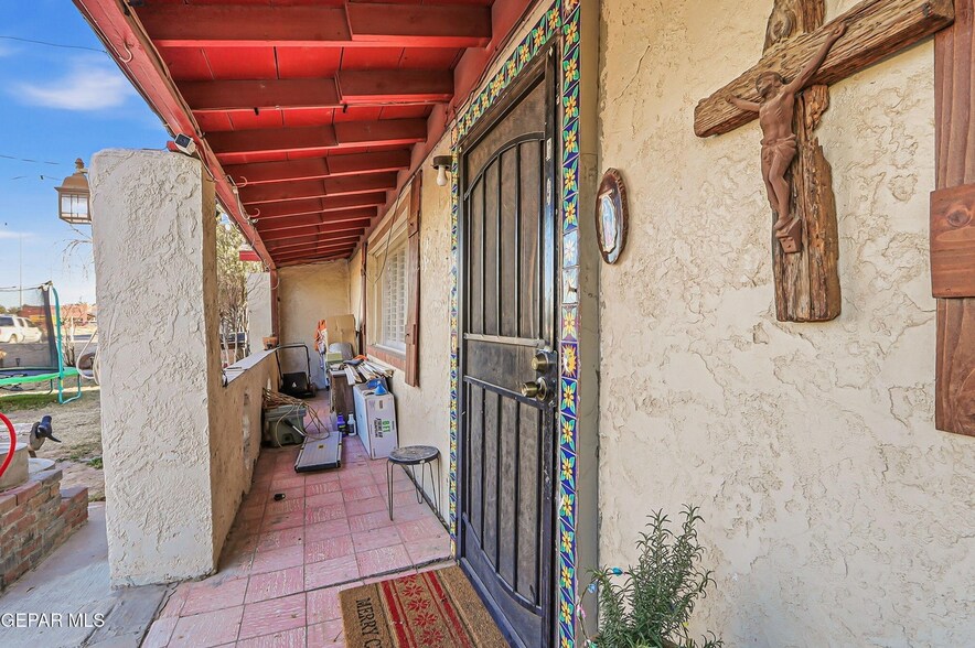 More Photos Of 10540 Socorro Rd, Socorro Specialty For Sale