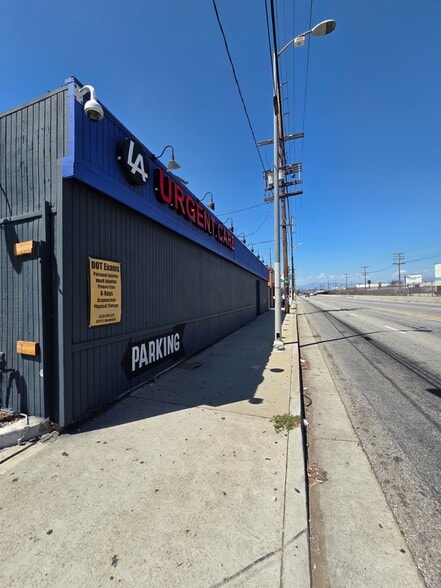Primary Photo Of 4219-4221 S Alameda St, Los Angeles Office For Lease
