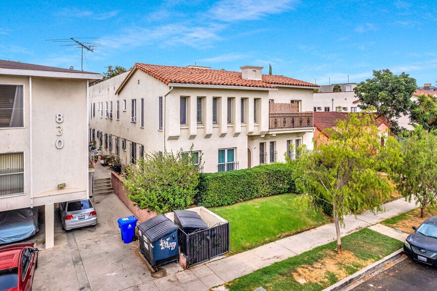 More Photos Of 834 S Orange Grove Ave, Los Angeles Apartments For Sale