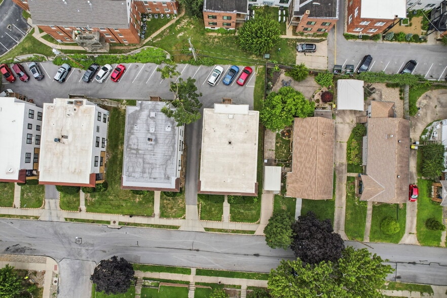 More Photos Of 4340-4342 Holly St, Kansas City Multifamily For Sale