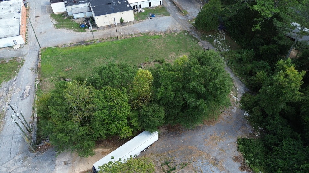 More Photos Of 2164 Campbellton Rd SW, Atlanta Auto Repair For Sale