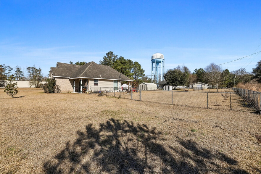More Photos Of 42238 Pumpkin Center Rd, Hammond Land For Sale