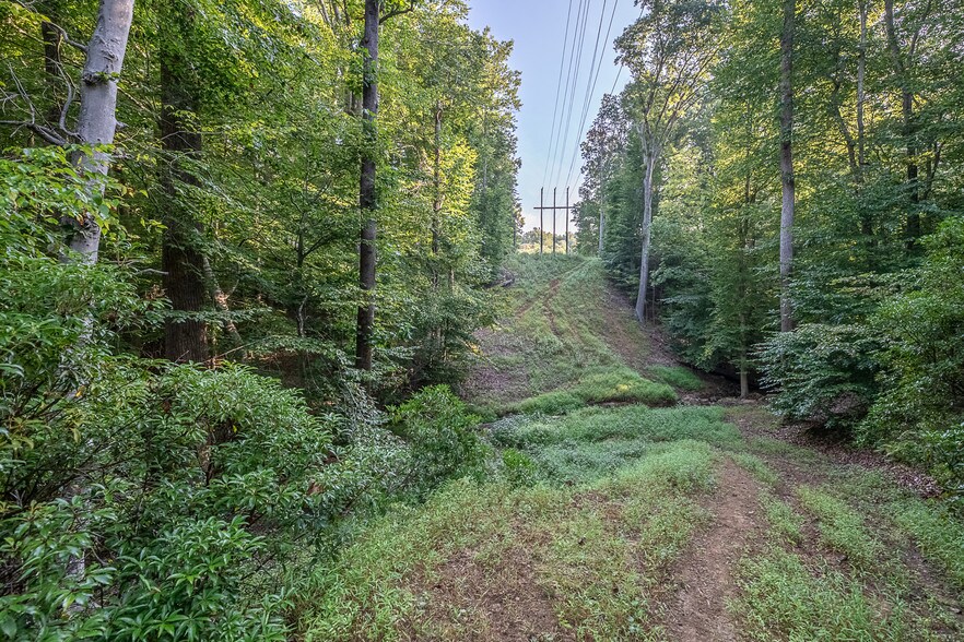 More Photos Of 8751 Birmingham Dr, Manassas Park Land For Sale