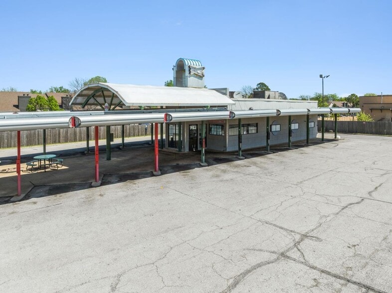 More Photos Of 3017 S 129th Ave, Tulsa Fast Food For Sale