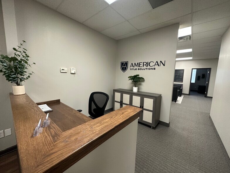 More Photos Of 32875 Solon Rd, Solon Medical For Lease