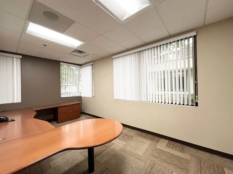 More Photos Of 13405 Folsom Blvd, Folsom Office For Lease