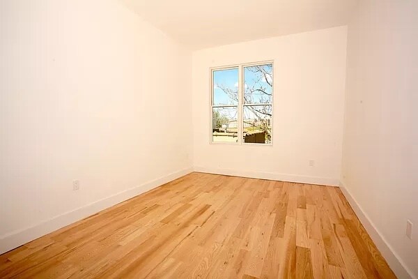 More Photos Of 235 51st St, Brooklyn Multifamily For Sale