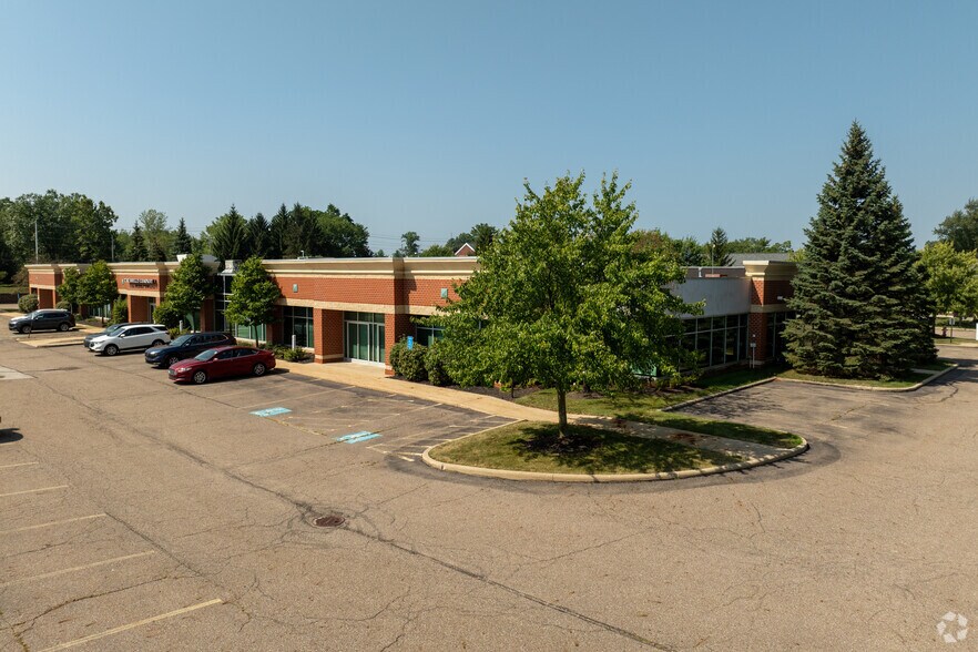 More Photos Of 8920 Canyon Falls Blvd, Twinsburg Unknown For Lease