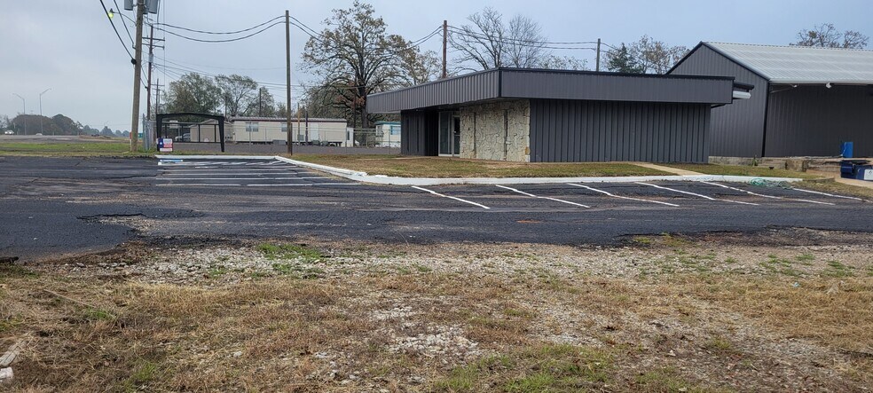 More Photos Of 2820 E Marshall Ave, Longview Land For Lease