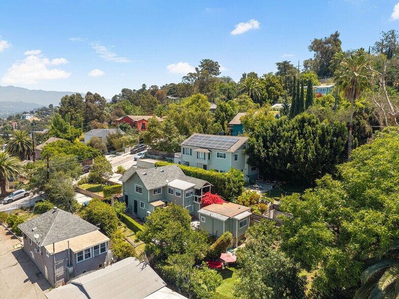 More Photos Of 2142 Baxter St, Los Angeles Apartments For Sale