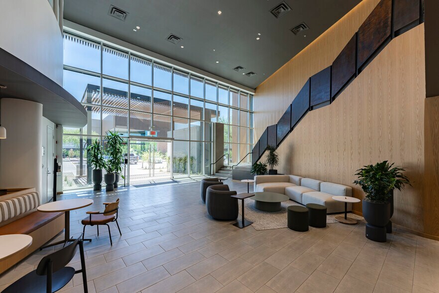 More Photos Of 1275 W Washington St, Tempe Office For Lease