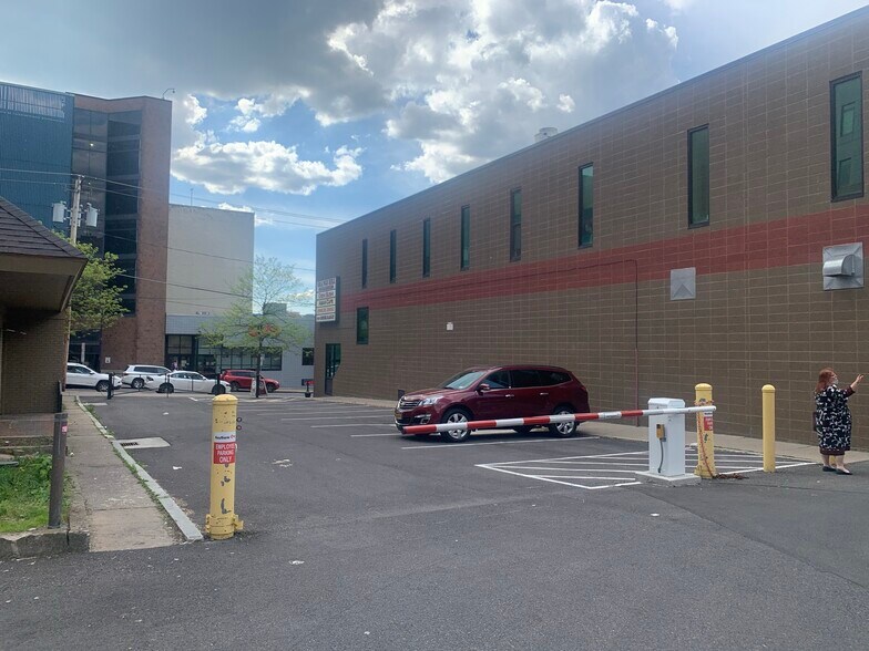 More Photos Of 1004 E Adams St, Syracuse Bank For Sale