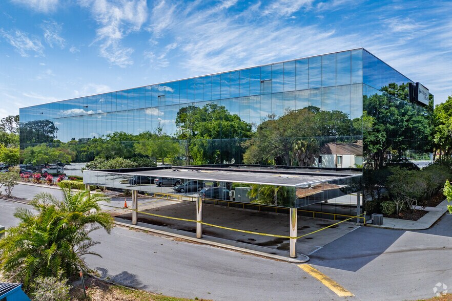 More Photos Of 34125 US Highway 19 N, Palm Harbor Office For Lease