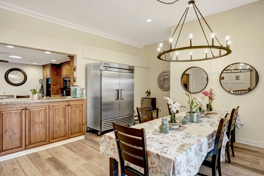 More Photos Of 15825 N 19th Pl, Phoenix Assisted Living For Sale