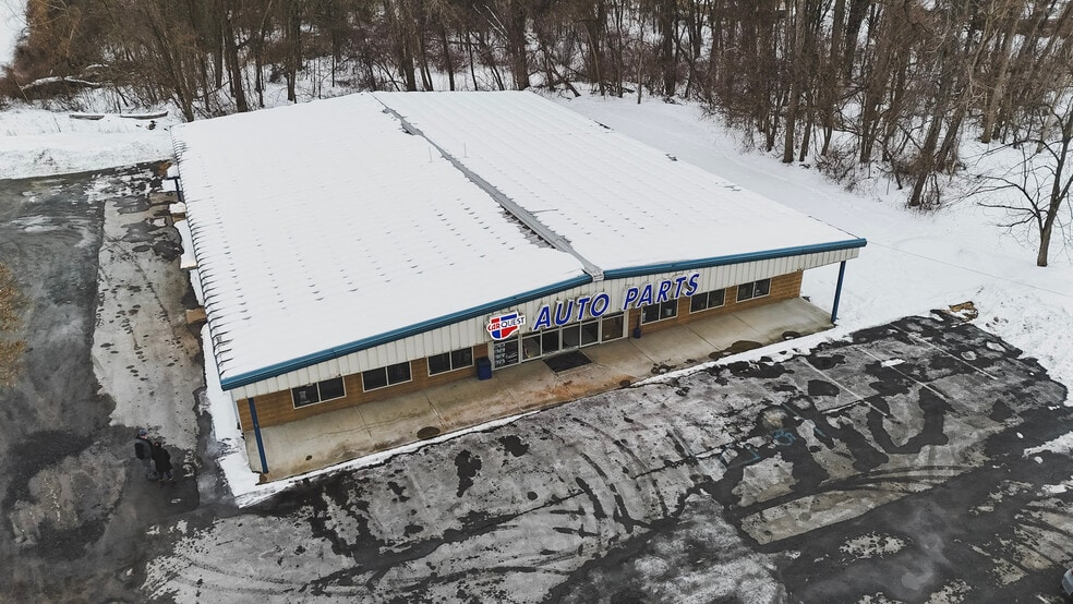 More Photos Of 193 Dix Ave, Glens Falls Freestanding For Sale