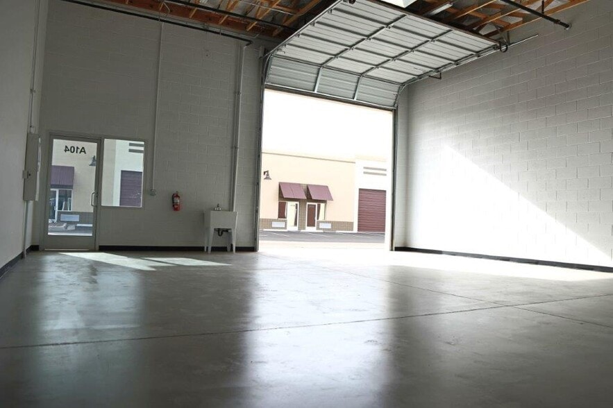 More Photos Of 18625 S 187th Pl, Queen Creek Warehouse For Lease
