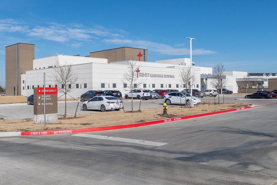 More Photos Of 4650 President George Bush Hwy, Sachse Medical For Lease