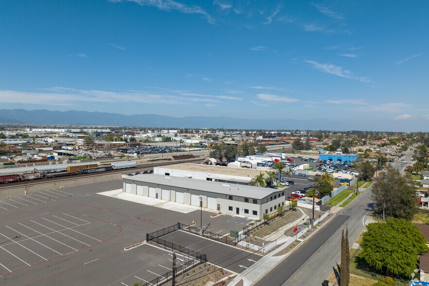 More Photos Of 15122 Ceres Ave, Fontana Industrial For Lease