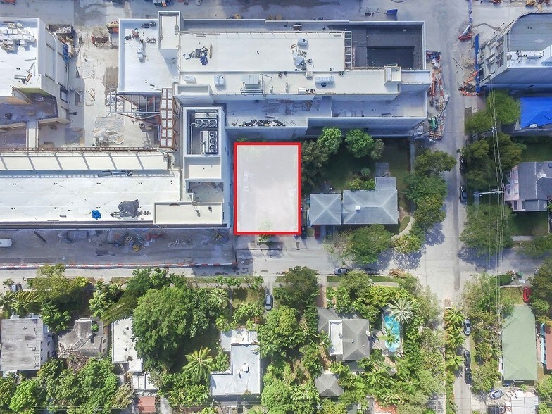 More Photos Of 120-122 NE 42nd St, Miami Land For Sale