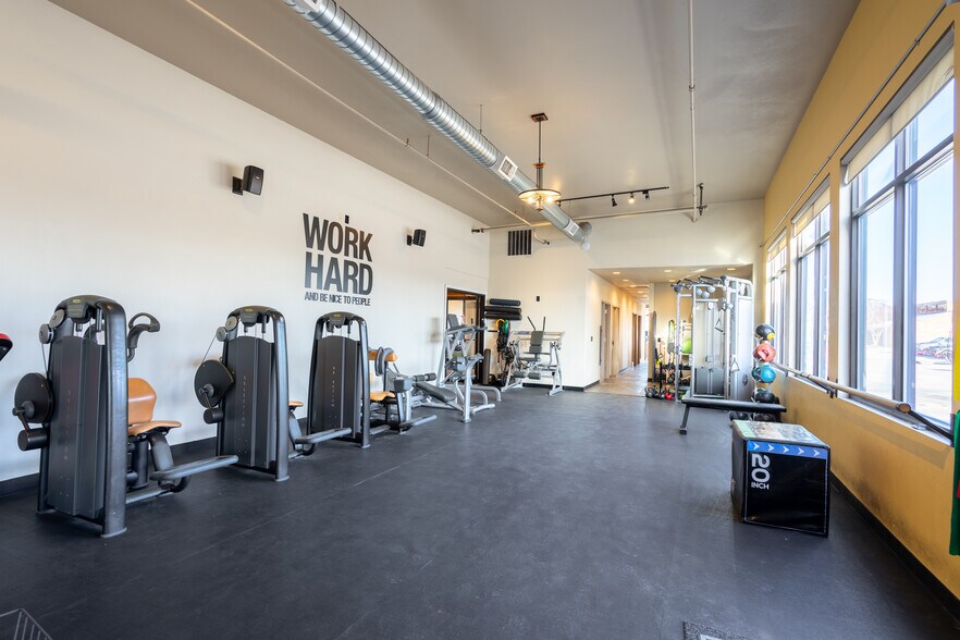 More Photos Of 300 1st Ave W, Kalispell Storefront Retail Office For Sale