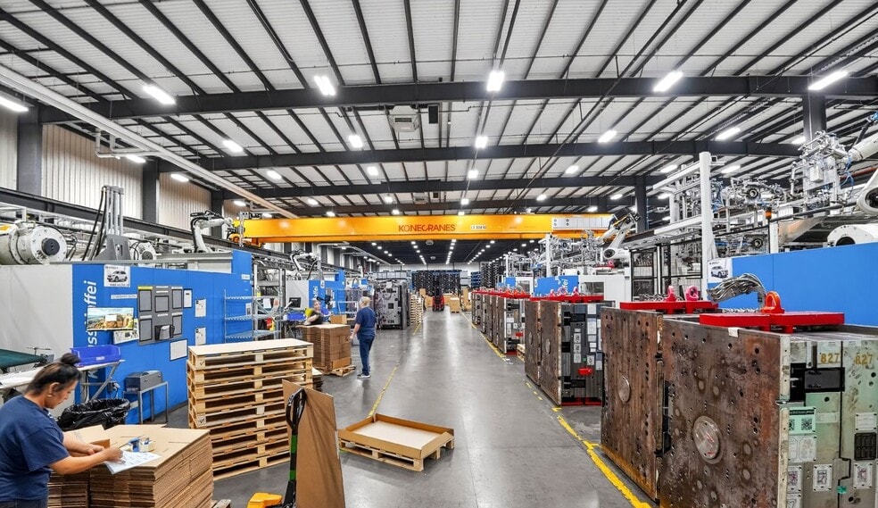 More Photos Of 325 Hammerstone Dr, Toccoa Industrial For Sale
