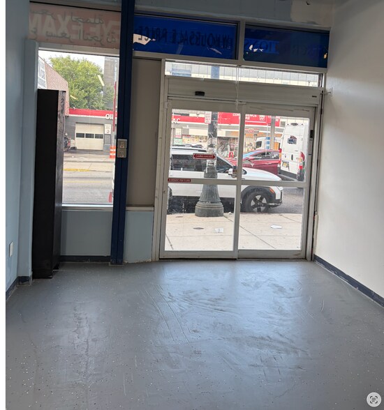 More Photos Of 1040 Main St, Paterson Storefront Retail Residential For Lease
