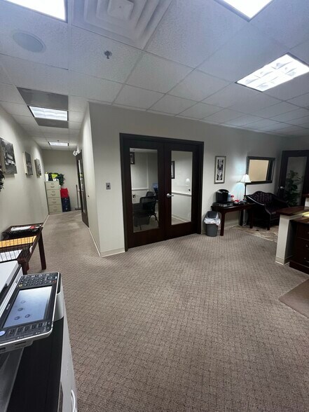 More Photos Of 1311 S Main St, Mount Airy Unknown For Lease