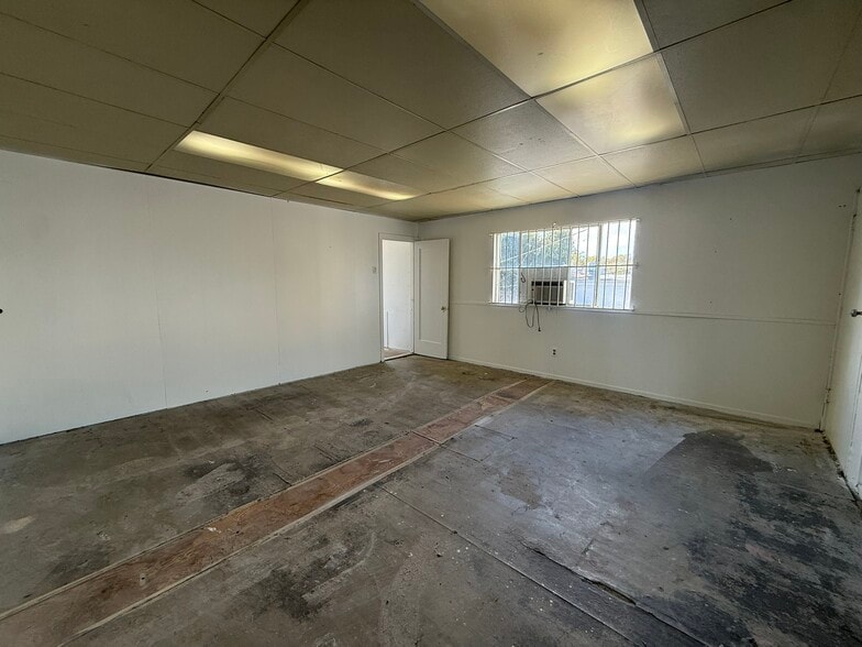 More Photos Of 616 S Amphlett Blvd, San Mateo Auto Repair For Sale