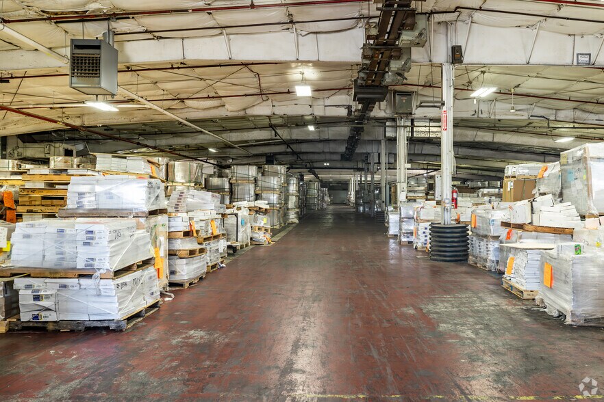 More Photos Of 240 E Industrial Pky, Fayette Manufacturing For Lease