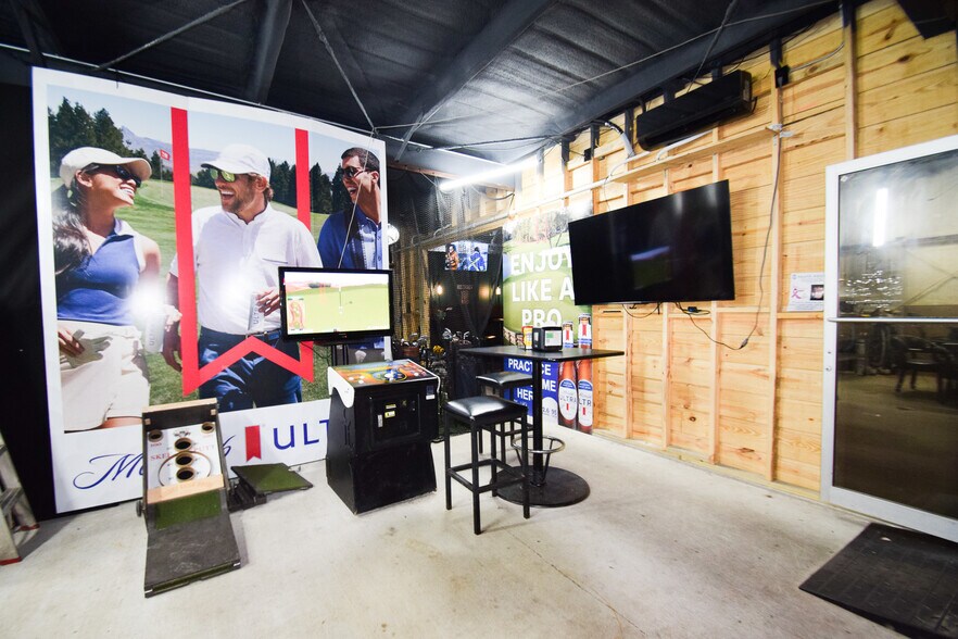 More Photos Of 401 State Highway 156, Pointblank Restaurant For Sale